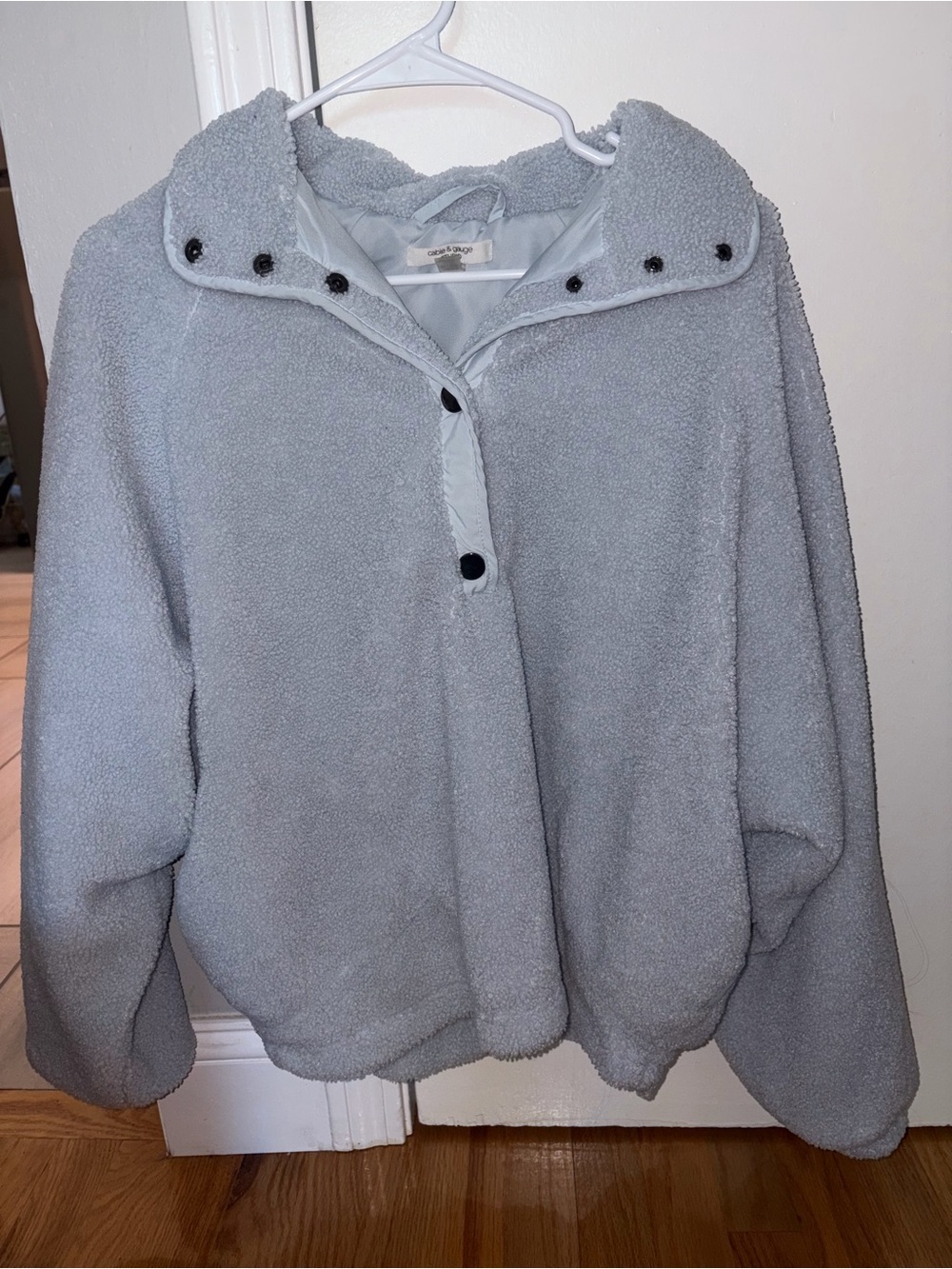 Cable & Gauge Light Gray Teddy Sherpa Jacket